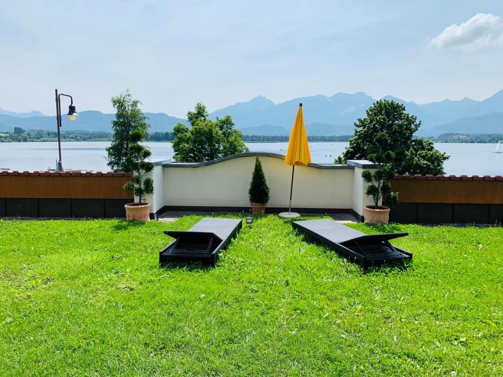 Hotel Fischer Am See Fussen Exterior photo